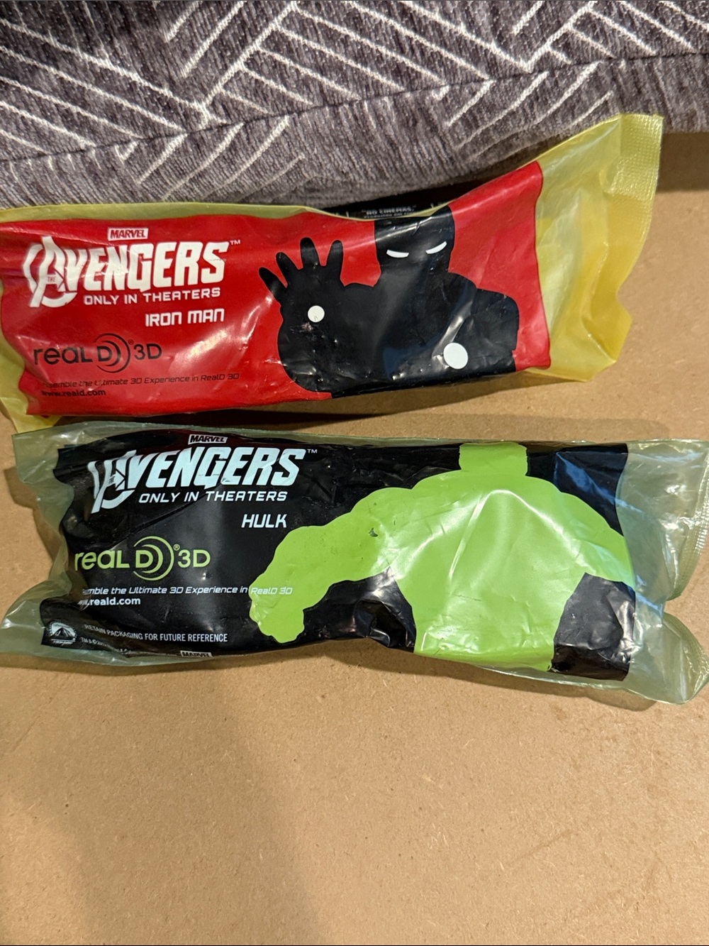 Marvel Avengers Iron Man & Hulk RealD 3D Glasses - Red & Green UNOPENED